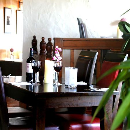 Maddens Bridge Bar & Guesthouse Bundoran Extérieur photo