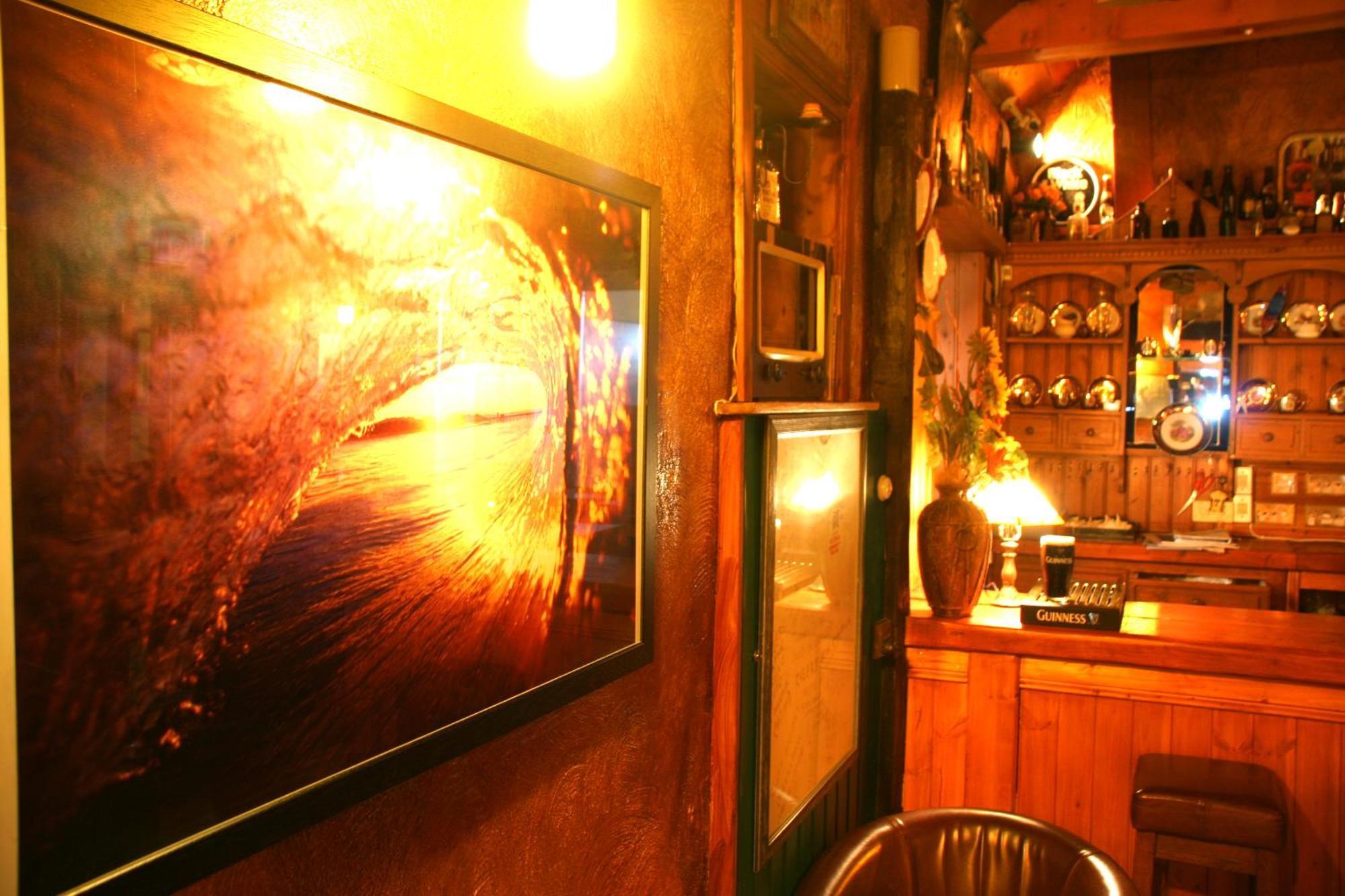 Maddens Bridge Bar & Guesthouse Bundoran Extérieur photo