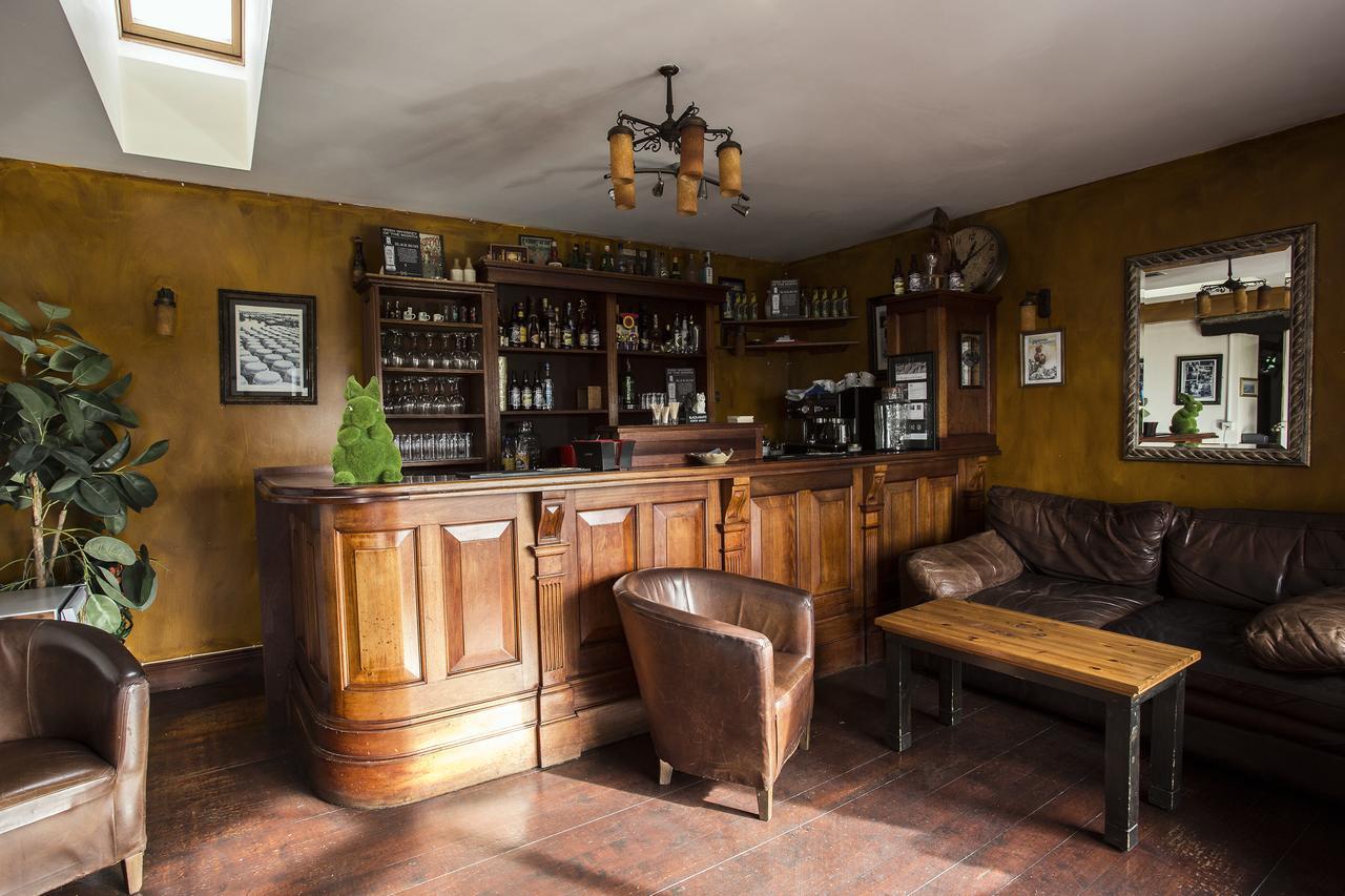 Maddens Bridge Bar & Guesthouse Bundoran Extérieur photo
